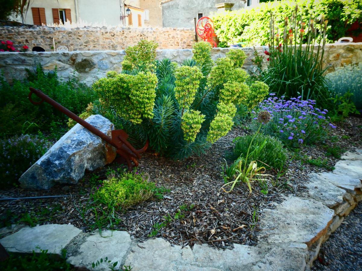 Aux Berges Du Libre Bed & Breakfast Felines-Termenes Luaran gambar