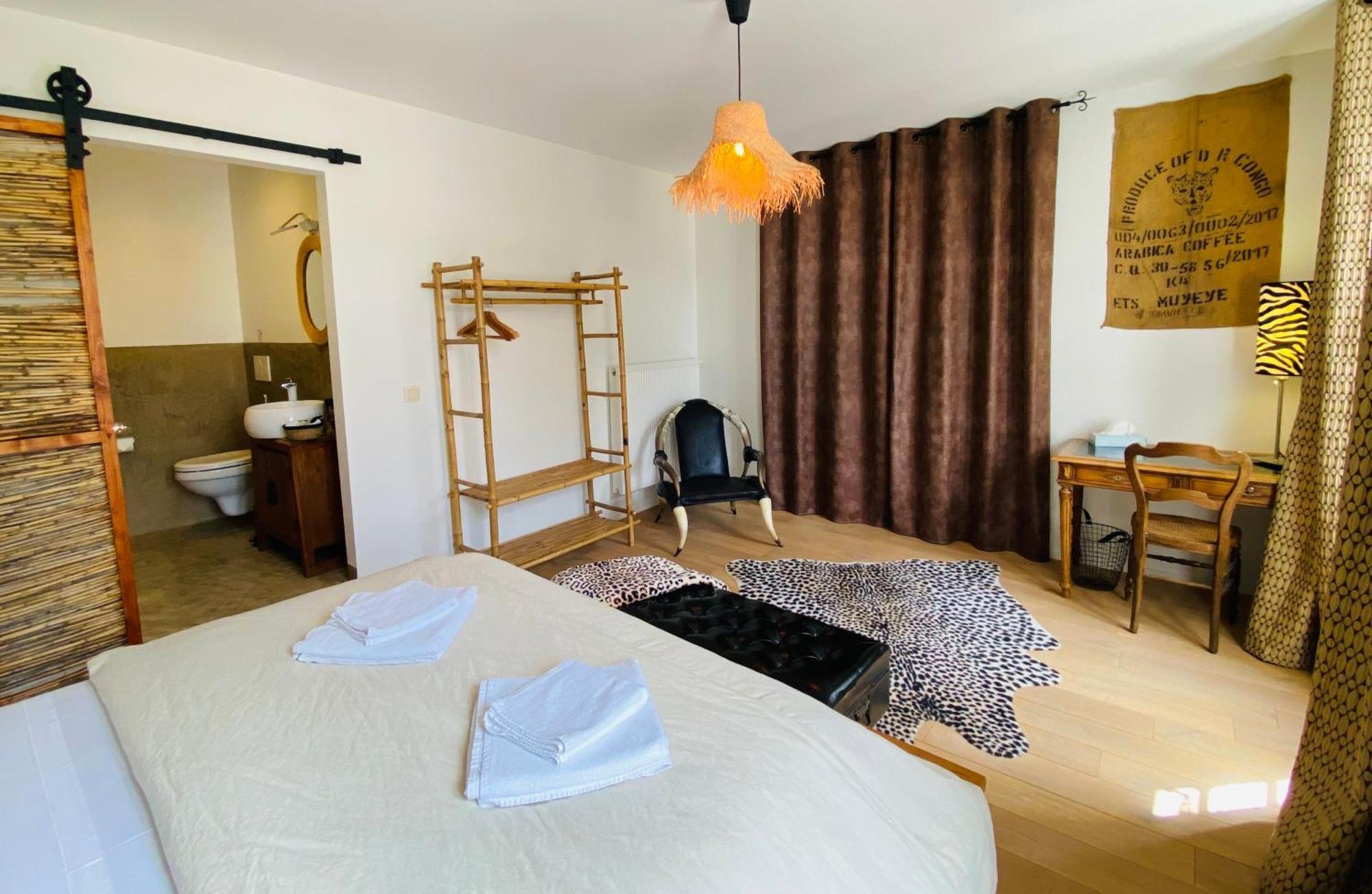 Aux Berges Du Libre Bed & Breakfast Felines-Termenes Bilik gambar