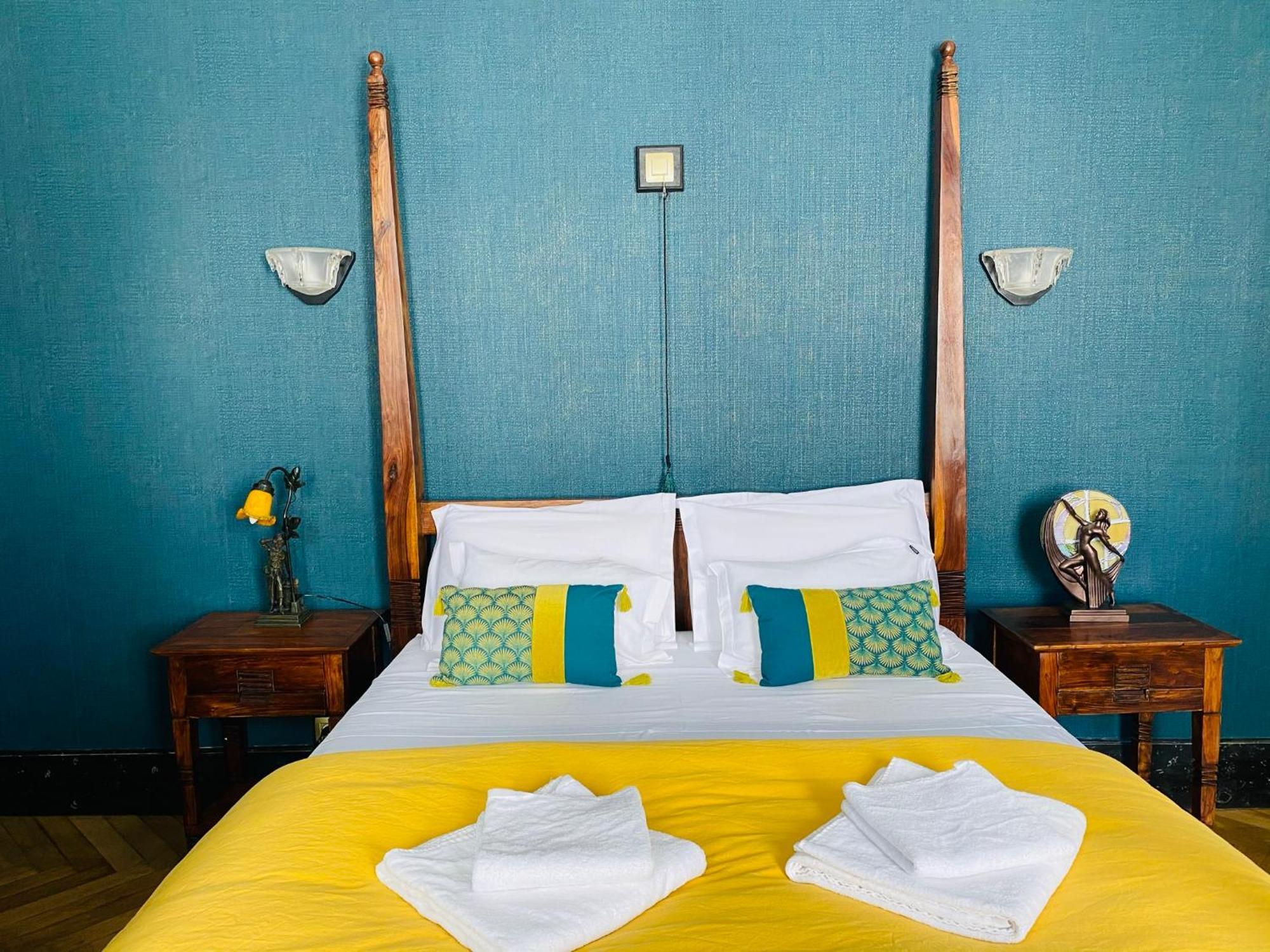 Aux Berges Du Libre Bed & Breakfast Felines-Termenes Bilik gambar